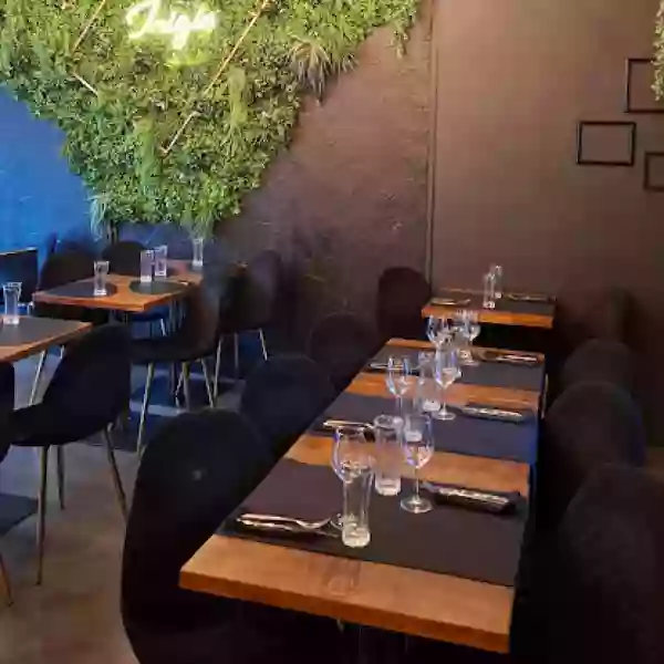Repas de groupe - Inizio Ristorante - restaurant pour anniversaire Marseille - meilleur resto Marseille